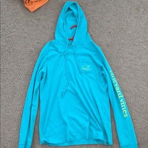 vineyard vines longsleeve t-shirt hoodie
